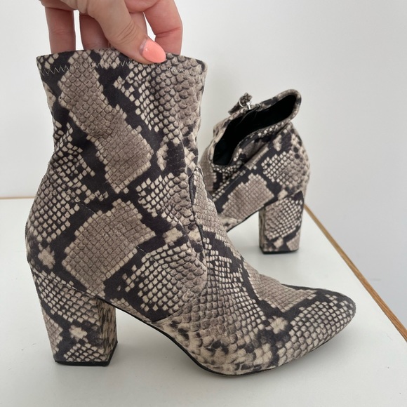 Steve Madden Shoes - Steve Madden Snakeskin Boots